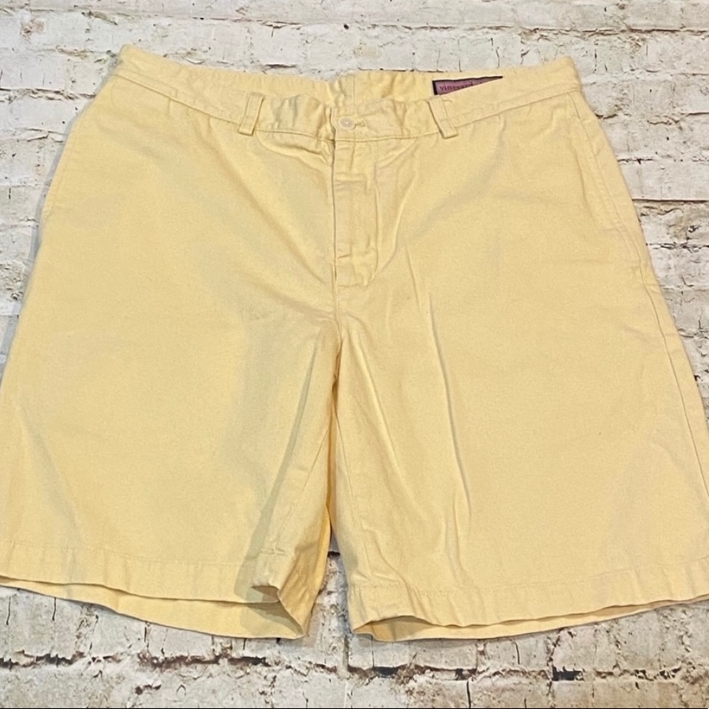 Vineyard Vines Mens Shorts Size 33 waist